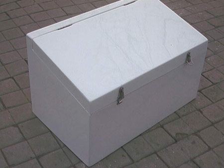 䓷